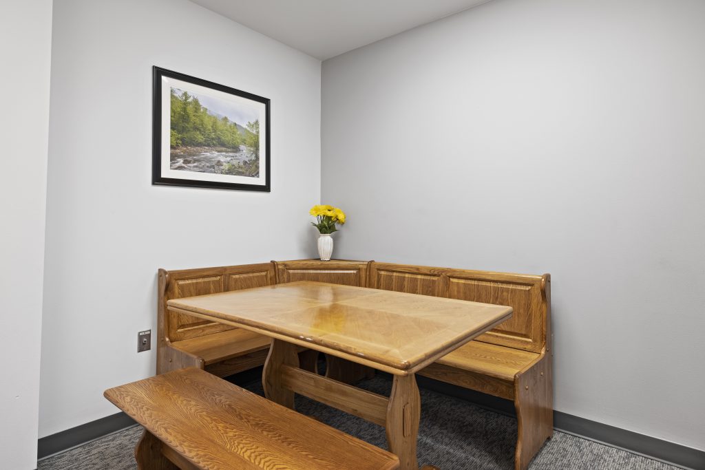 campdawson_grandsuiteroom